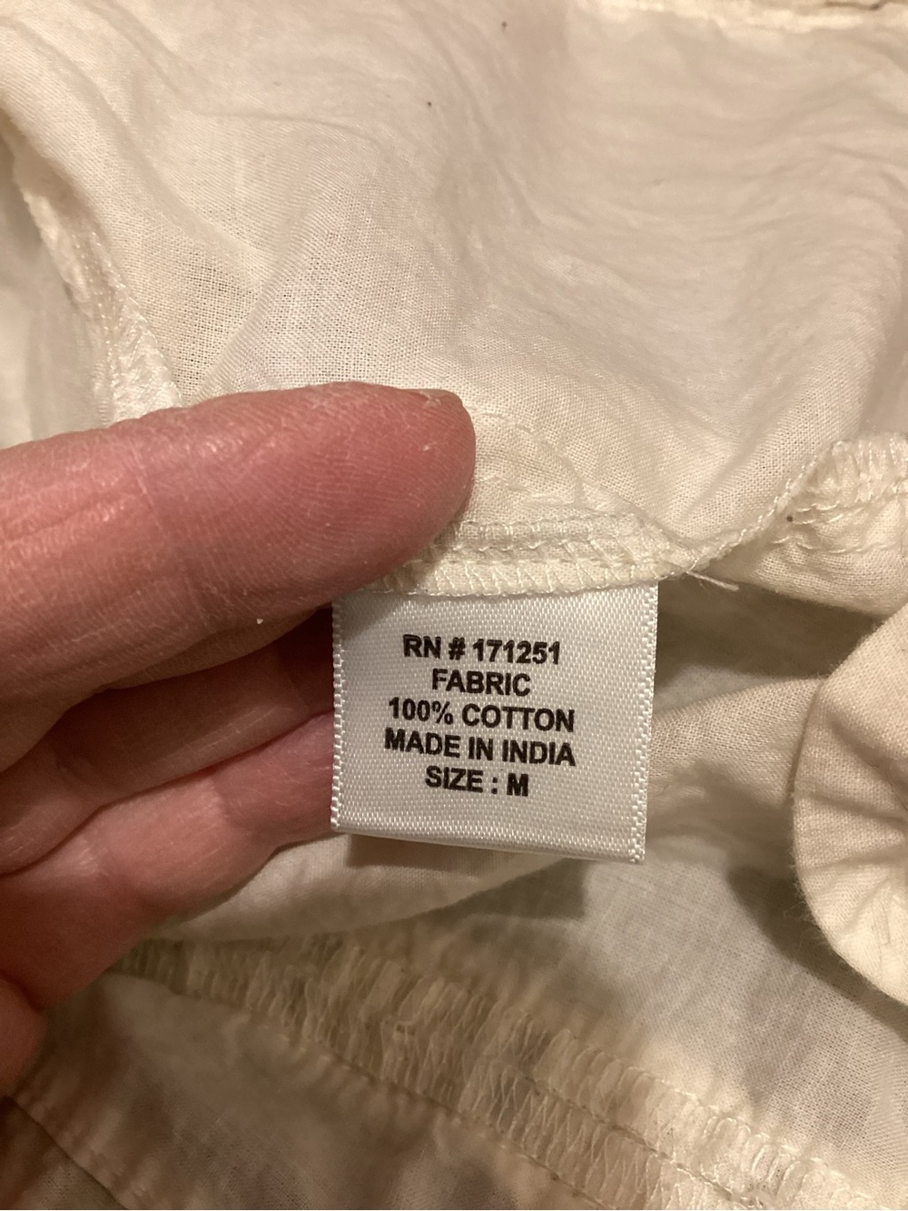 Apiece A Lot White Cotton Lace-Trim Button Front Blouse - Picture 6 of 6